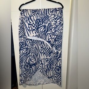 Blue and White Abstract Pattern Dress
